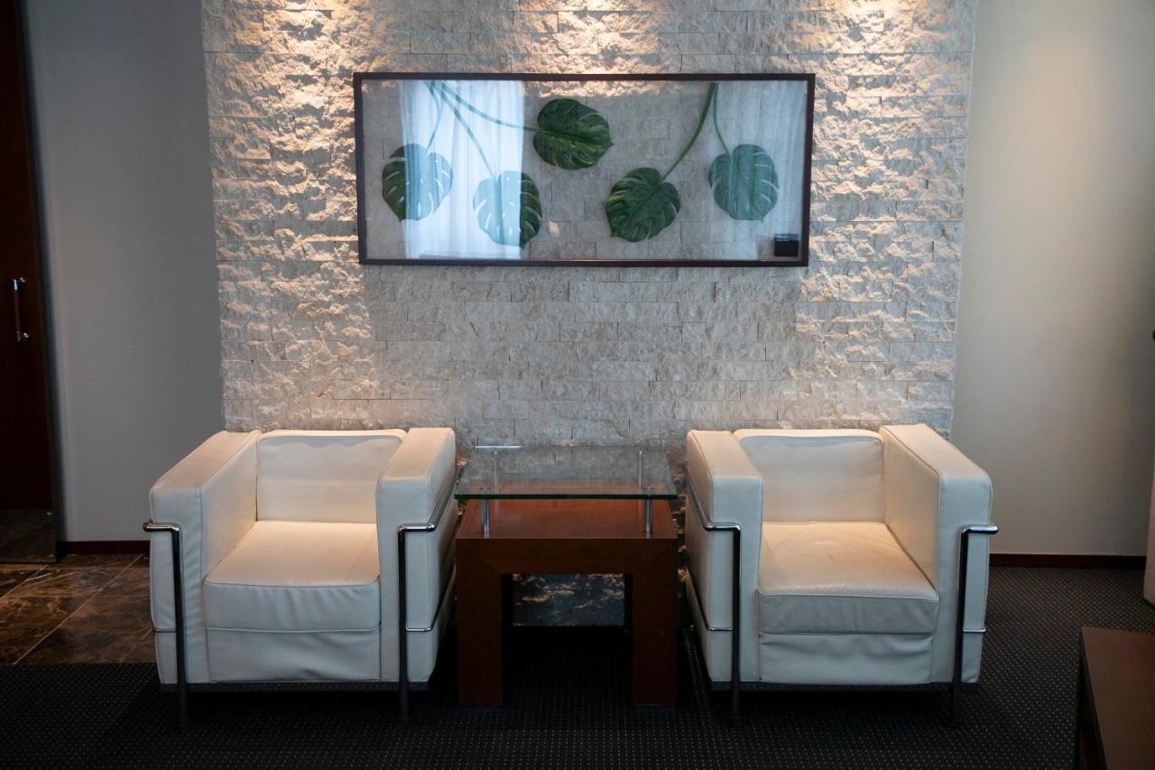 Hotel Aperto (Adults Only) Tokyo Bagian luar foto