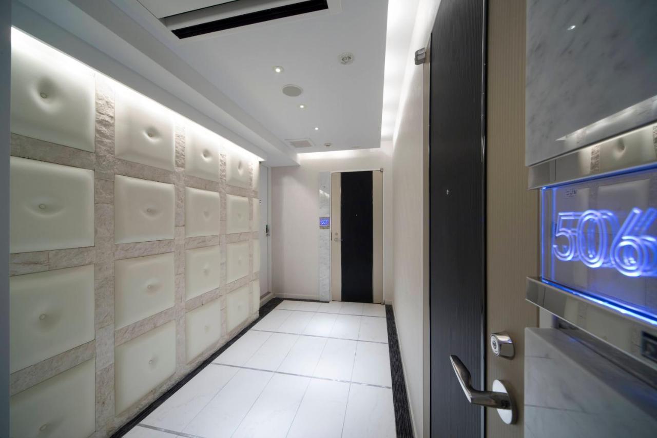 Hotel Aperto (Adults Only) Tokyo Bagian luar foto